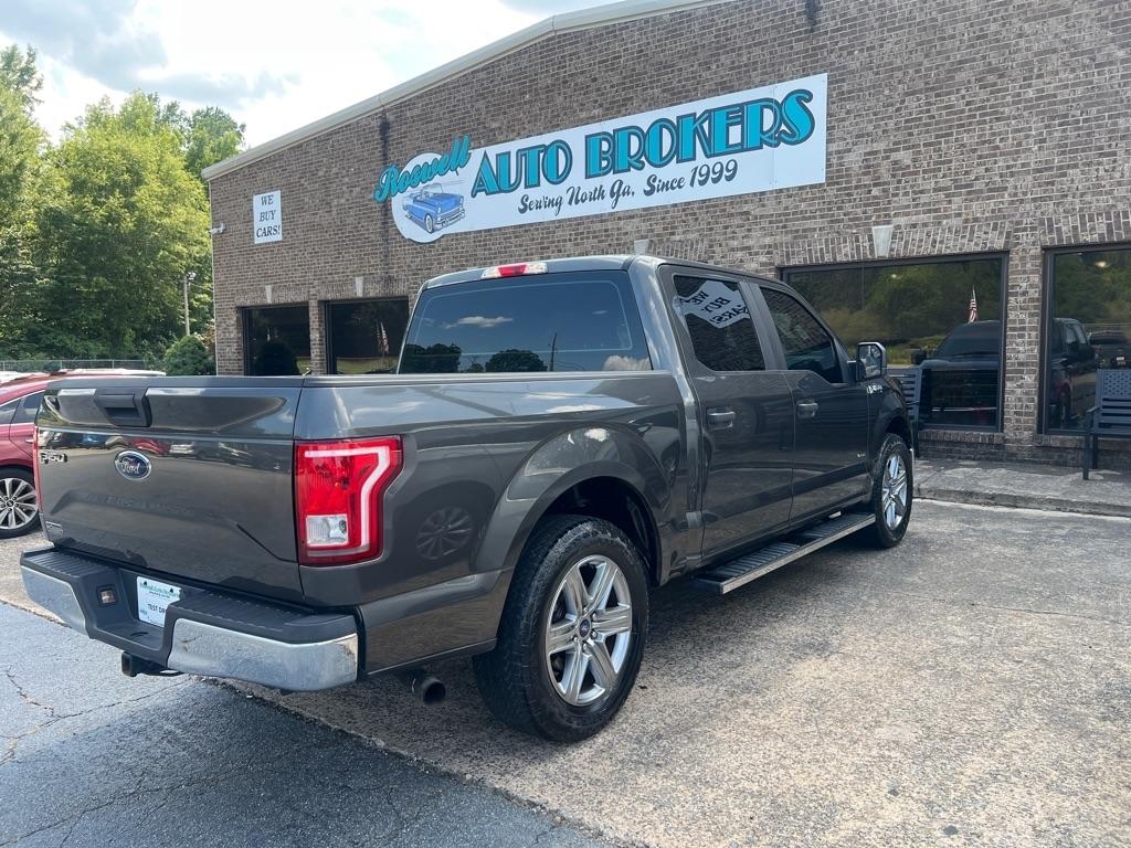 Ford F-150 2WD SuperCrew 157" Lariat 2015