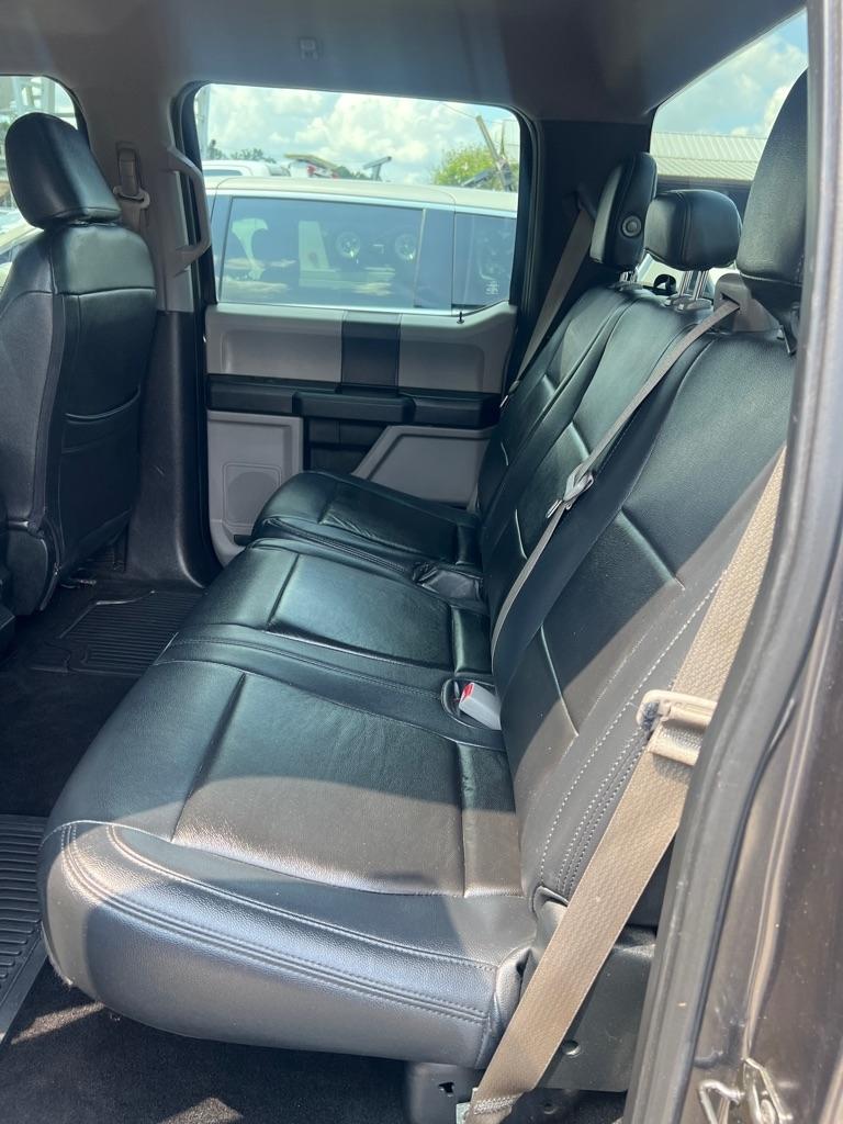 Ford F-150 2WD SuperCrew 157" Lariat 2015