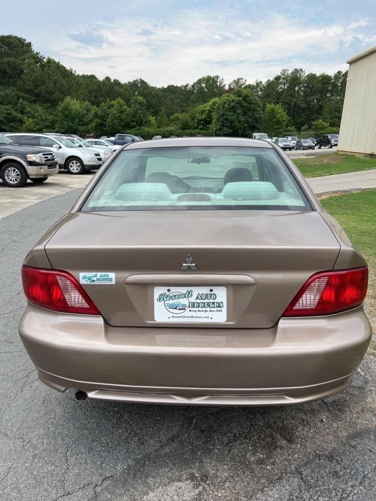 Mitsubishi Galant 4dr Sdn ES 2.4L Auto 2003