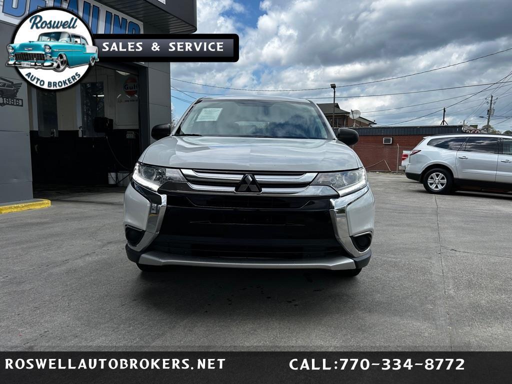 2017 Mitsubishi Outlander ES FWD