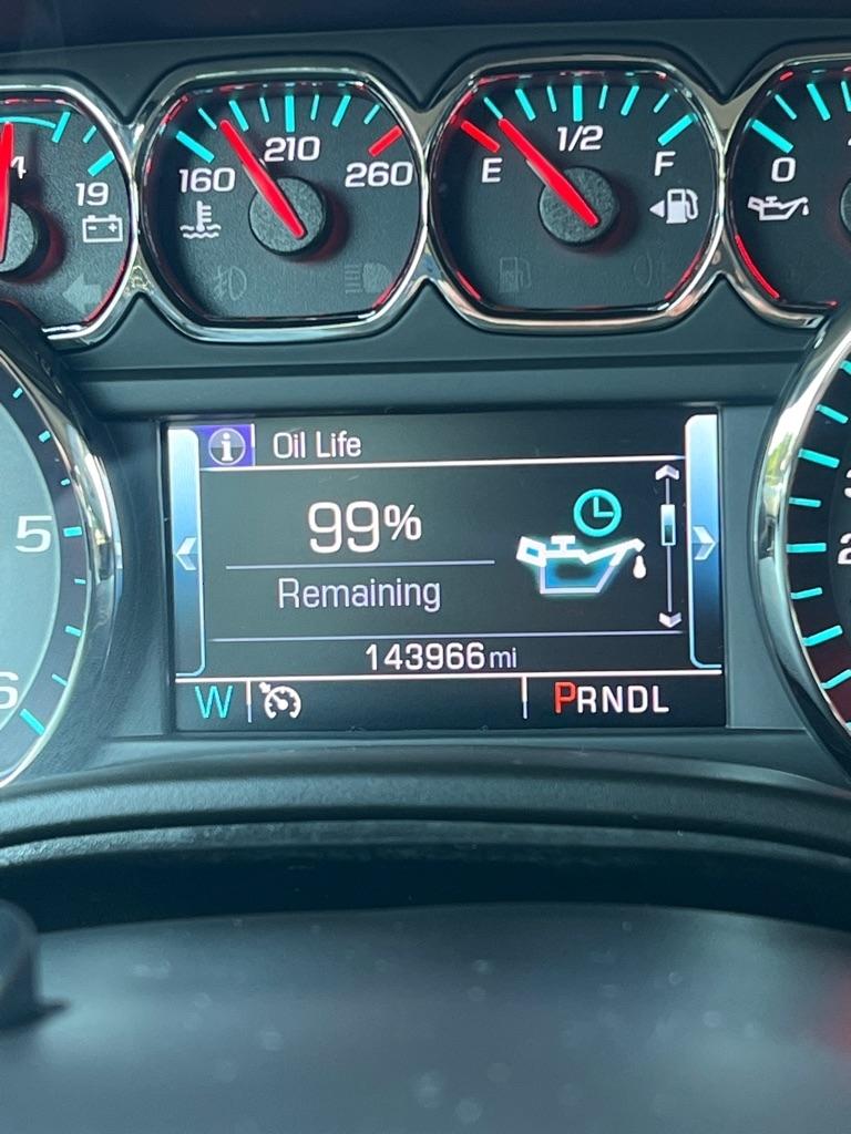 Chevrolet Suburban 2WD 4dr 1500 LT 2019