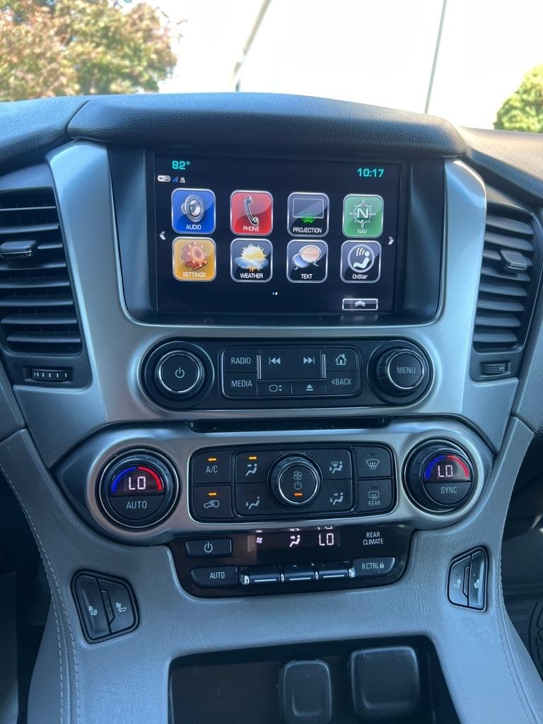 Chevrolet Suburban 2WD 4dr 1500 LT 2019