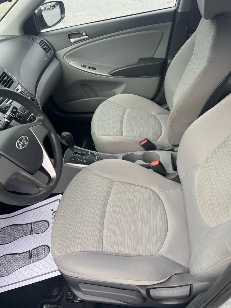 Hyundai Accent 4dr Sdn Auto SE 2016