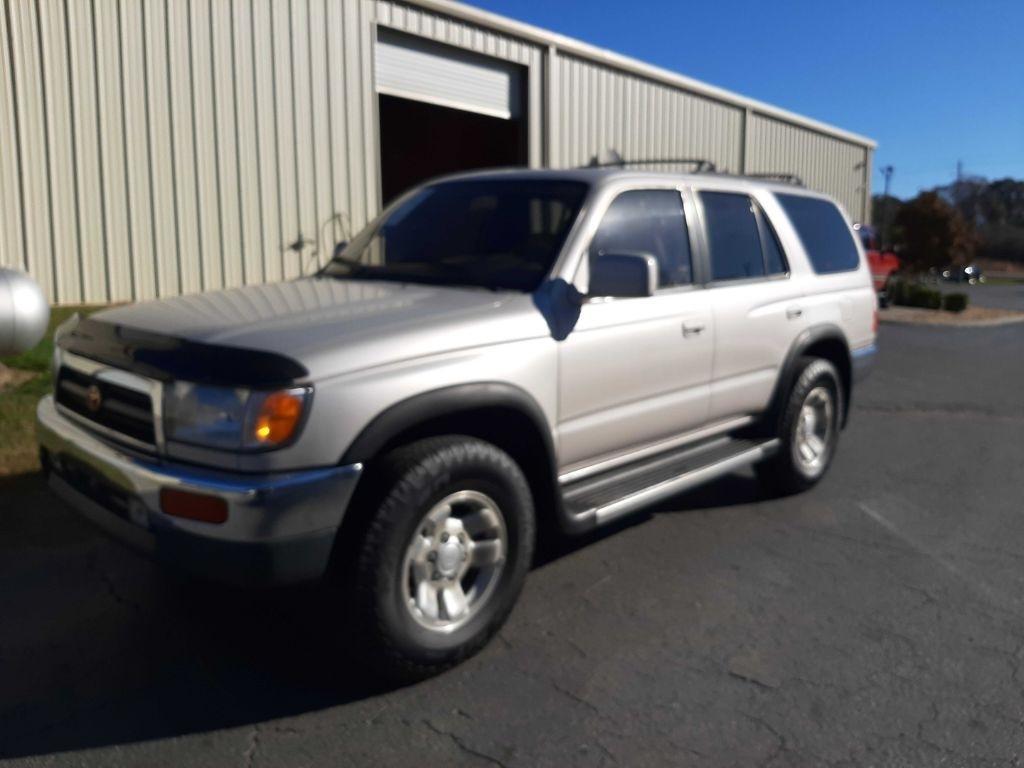 Toyota 4Runner 4dr SR5 3.4L Auto 1997
