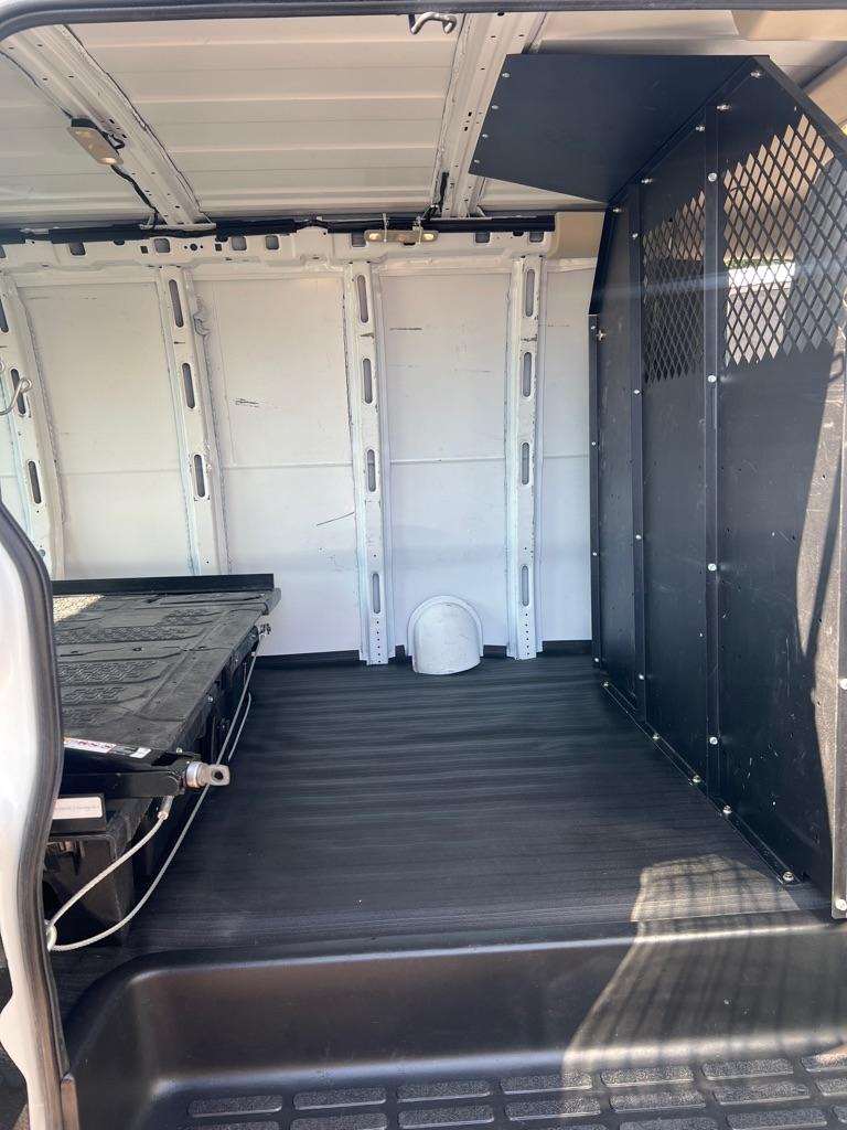 Chevrolet Express Cargo Van RWD 2500 135" 2020