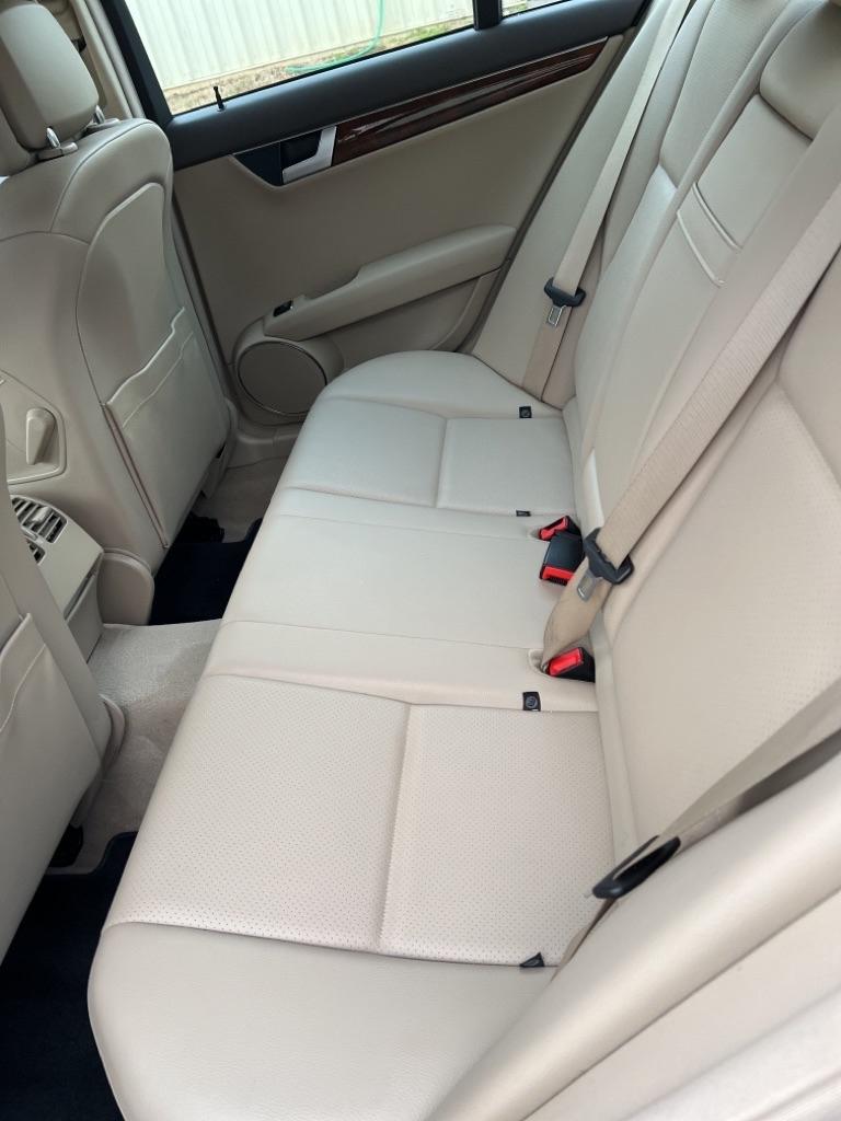 Mercedes-Benz C-Class 4dr Sdn C 250 Sport RWD 2013
