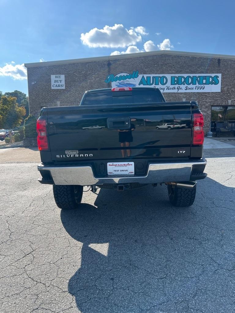 Chevrolet Silverado 1500 4WD Crew Cab 143.5" LTZ w/1LZ 2015
