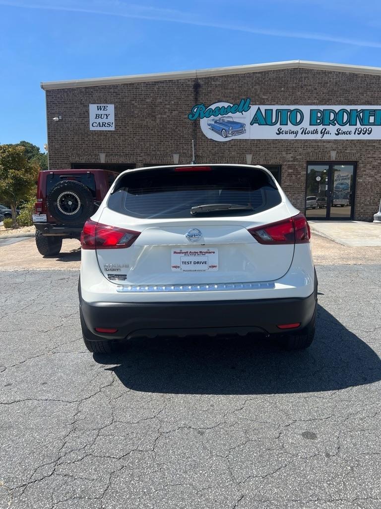 Nissan Rogue Sport FWD S 2019