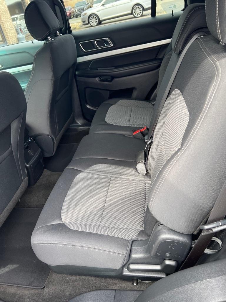 Ford Explorer FWD 4dr XLT 2016
