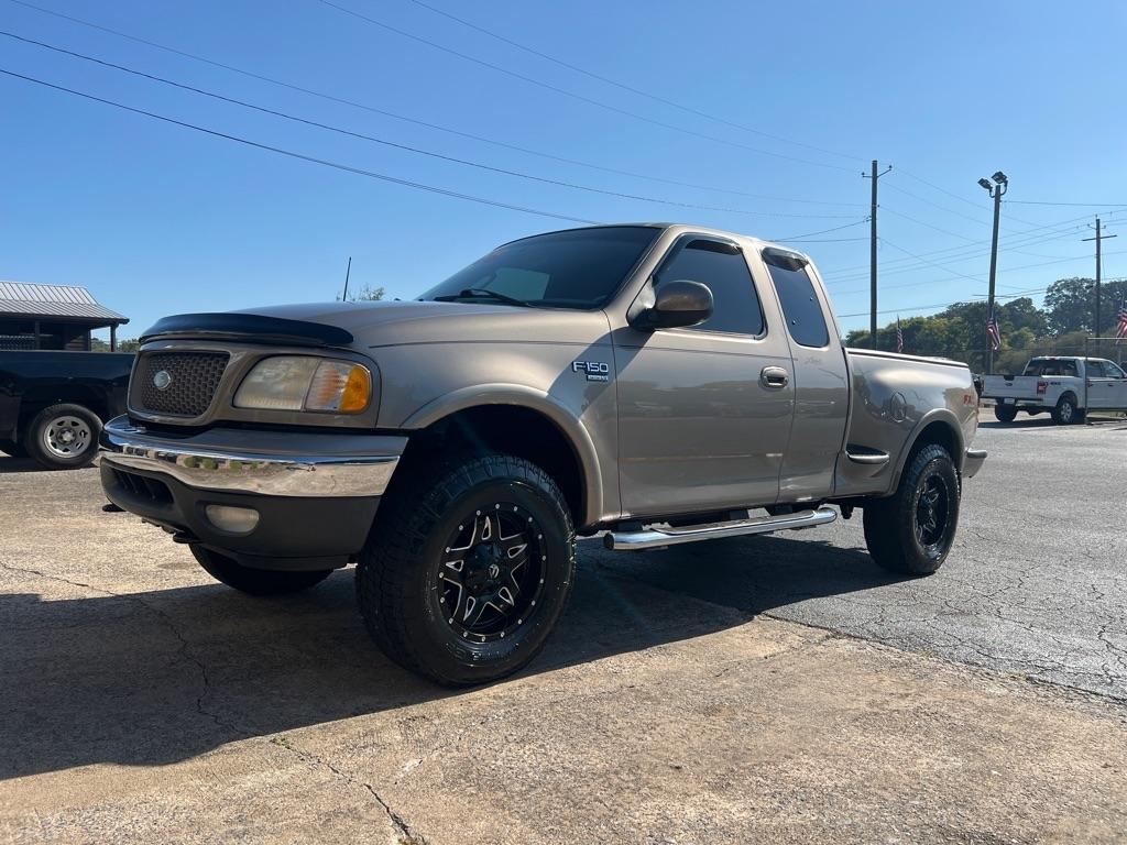 Ford F-150 Suprcb Flreside 139" King Ranch 4WD 2003