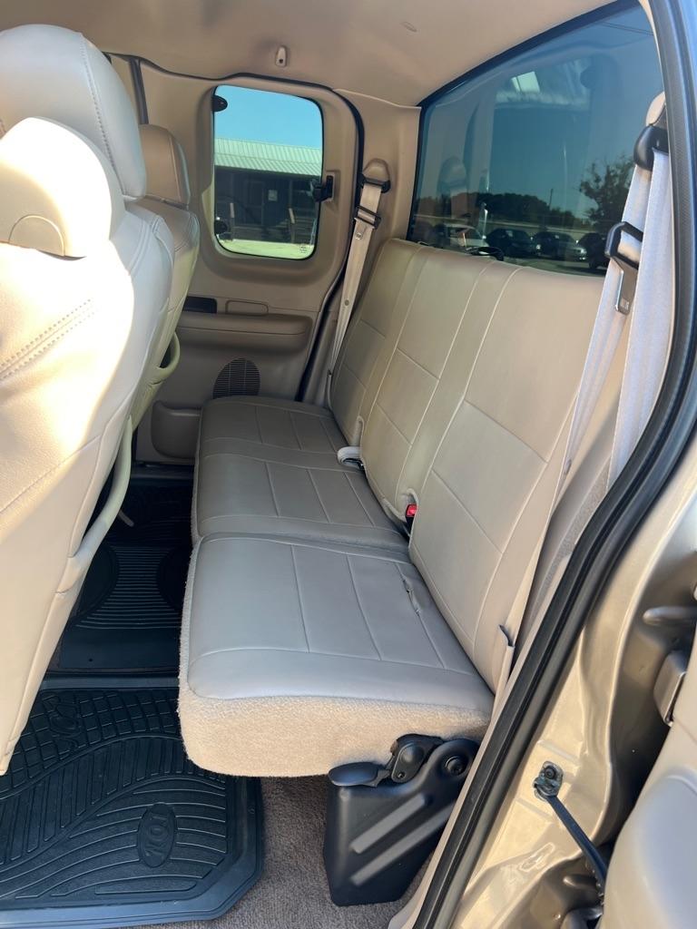 Ford F-150 Suprcb Flreside 139" King Ranch 4WD 2003