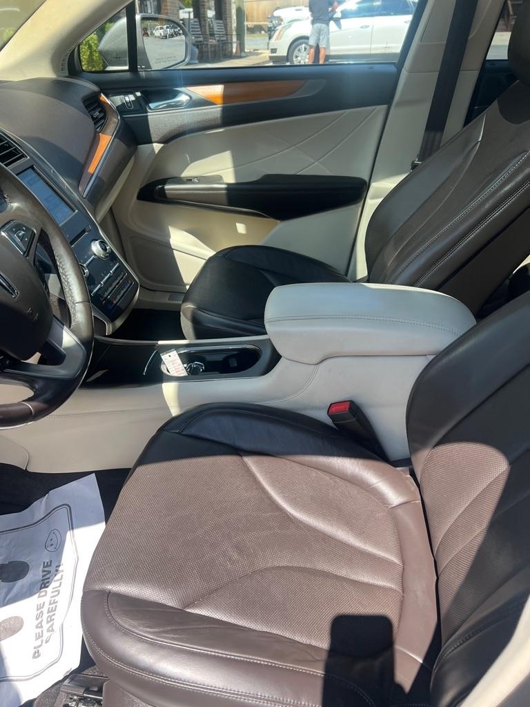Lincoln MKC FWD 4dr Reserve 2016
