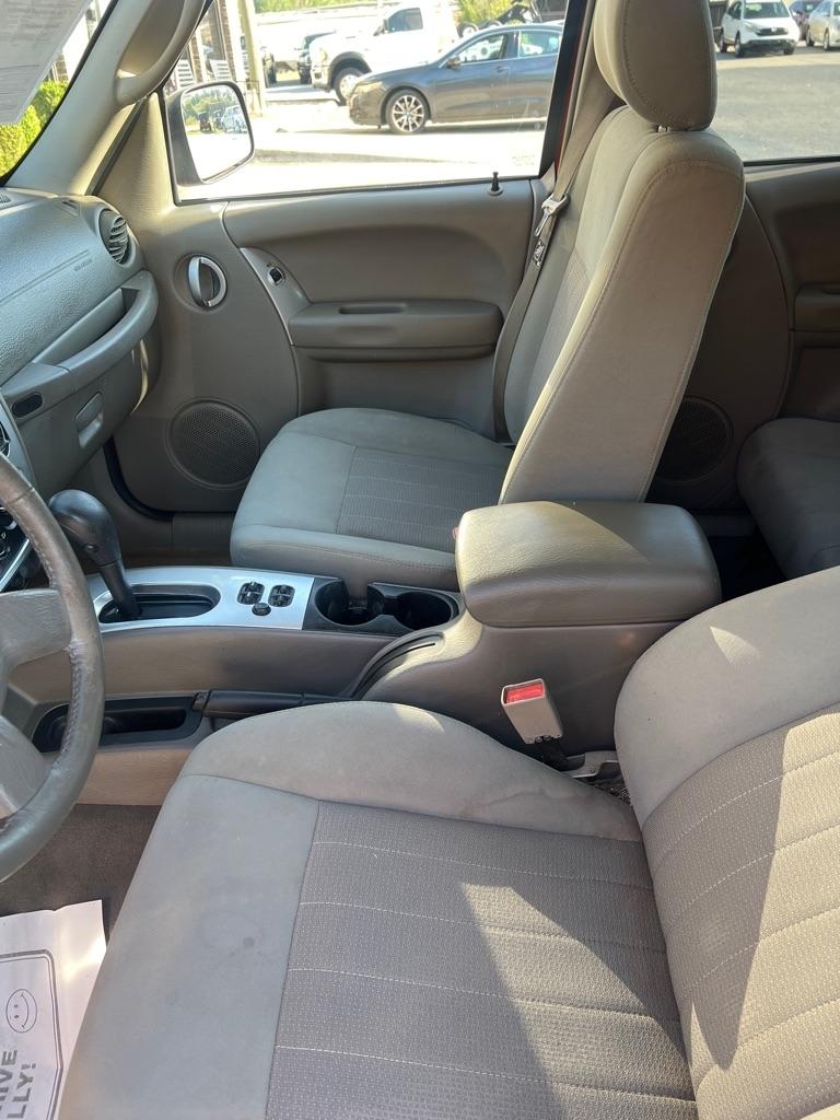 Jeep Liberty 2WD 4dr Limited 2007
