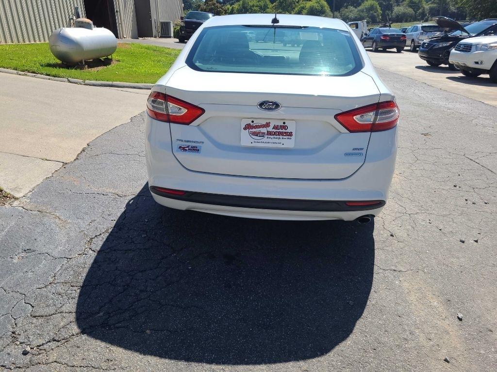 Ford Fusion 4dr Sdn SE FWD 2013