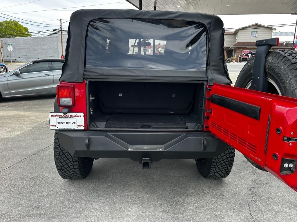 Jeep Wrangler 4WD 2dr Sport 2011