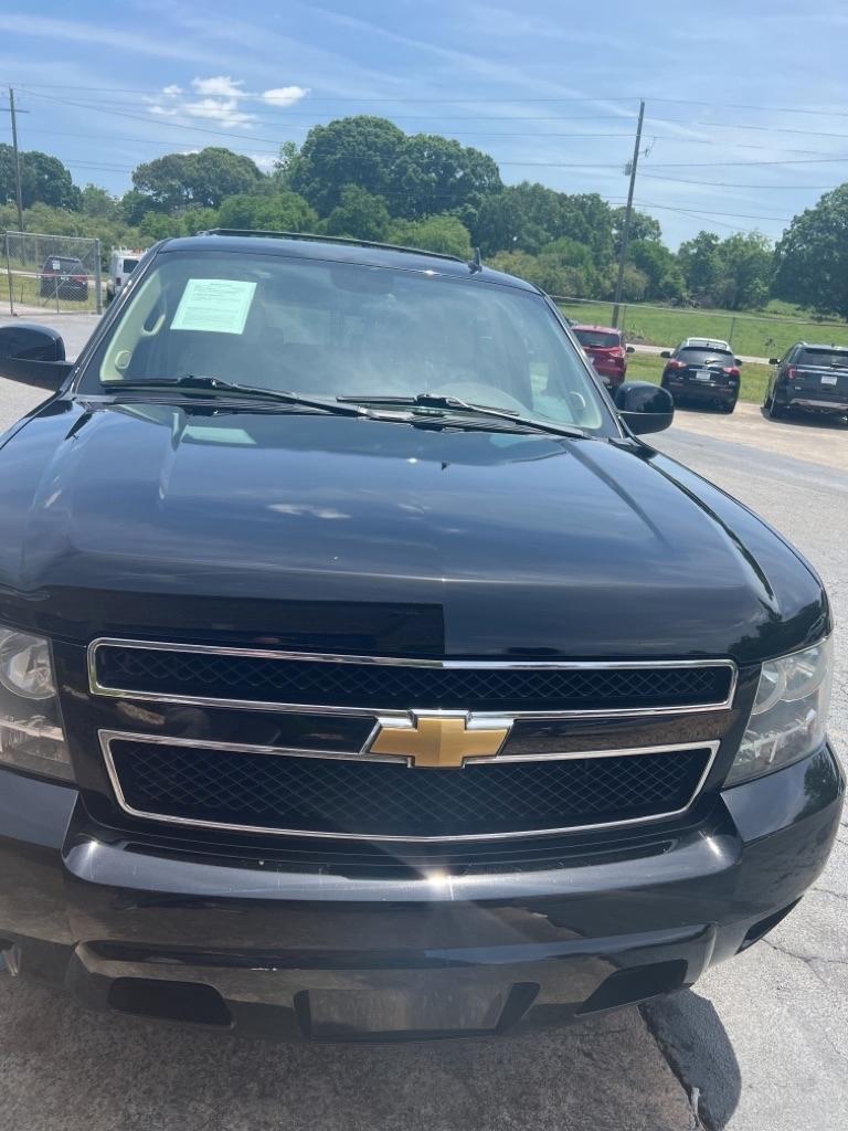 Chevrolet Tahoe 2WD 4dr 1500 LT 2013