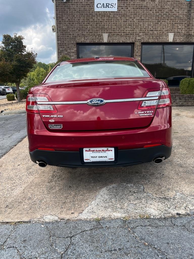 Ford Taurus 4dr Sdn Limited FWD 2015