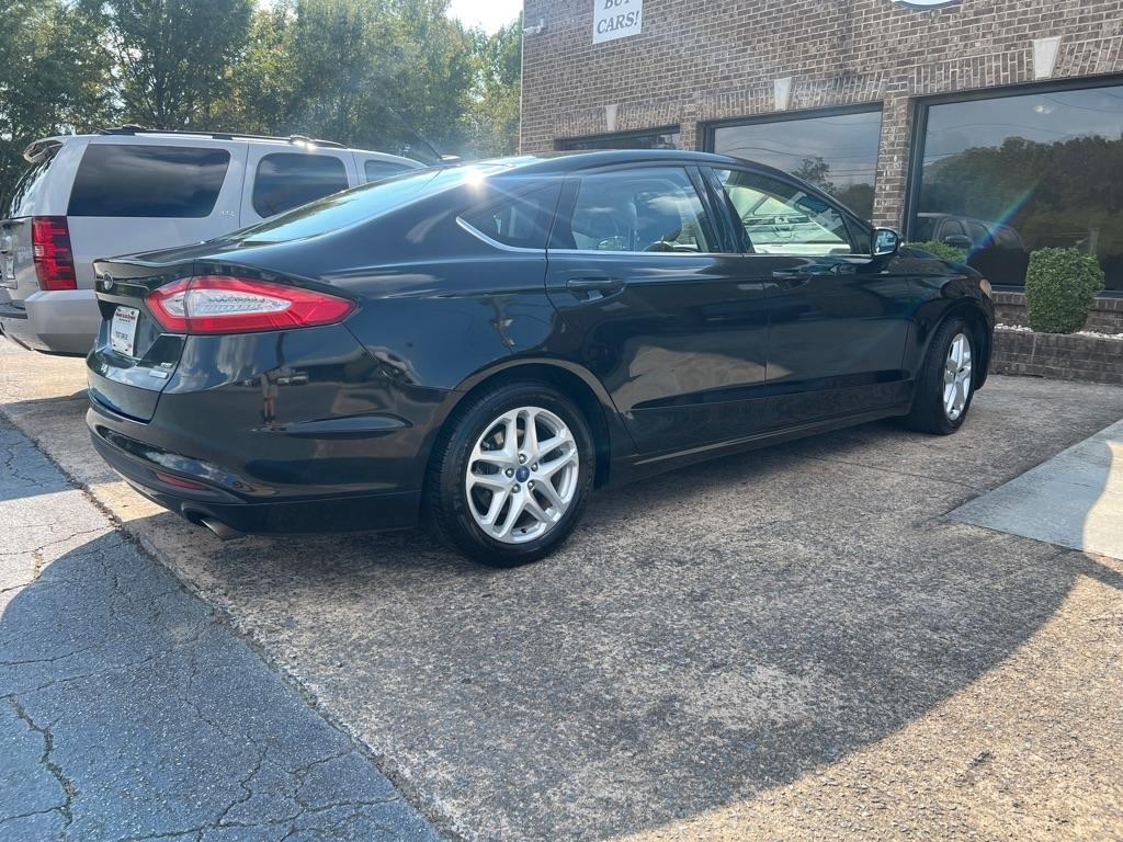Ford Fusion 4dr Sdn SE FWD 2014