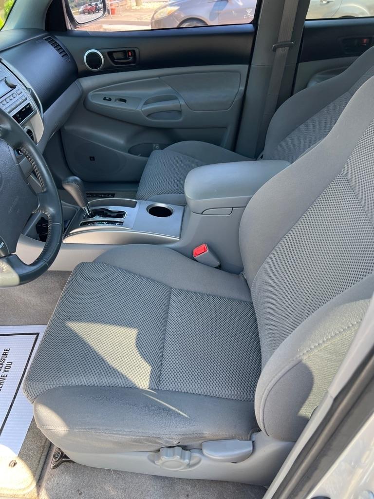 Toyota Tacoma Double 128" PreRunner Auto (Natl) 2006