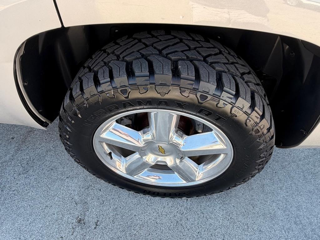 Chevrolet Tahoe 2WD 4dr 1500 LTZ 2008