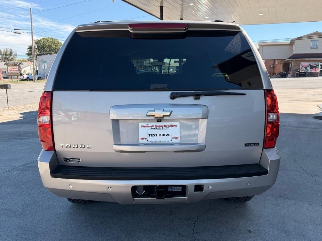 Chevrolet Tahoe 2WD 4dr 1500 LTZ 2008