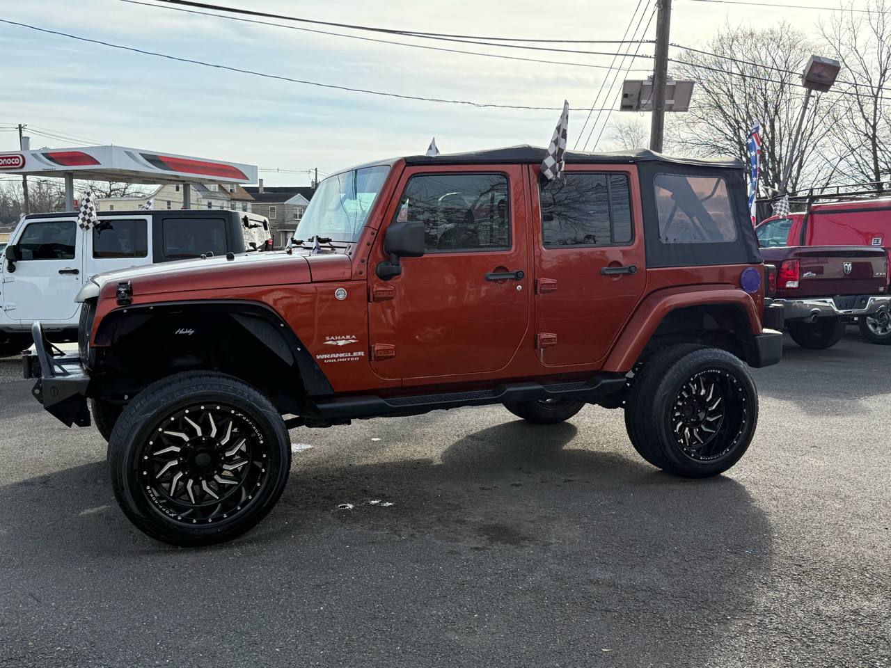 Jeep Wrangler Unlimited Sahara 4WD 2014