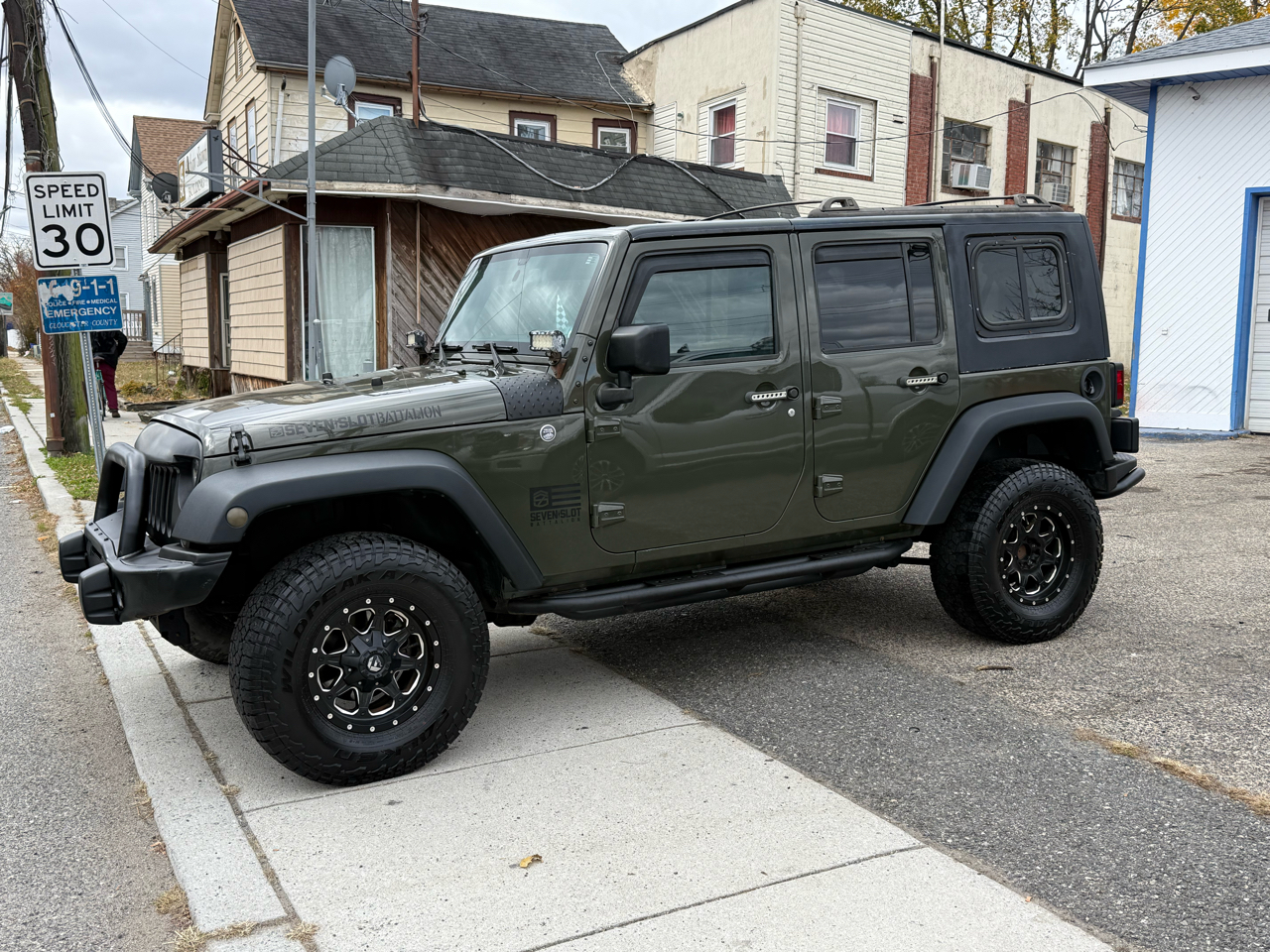 2015 Jeep Wrangler Unlimited Sport photo 2