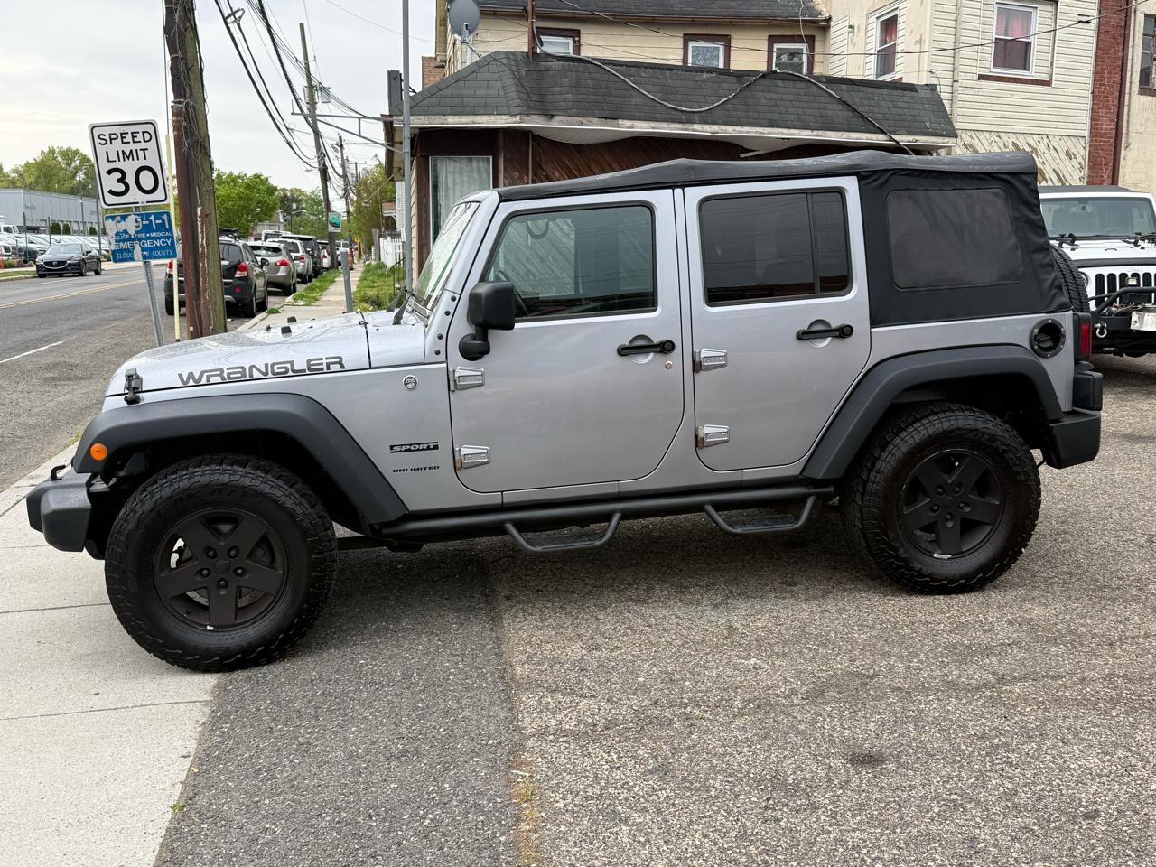 Jeep Wrangler Unlimited Sport 4WD 2015
