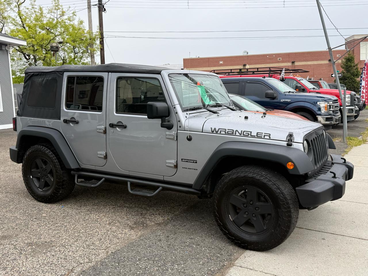 Jeep Wrangler Unlimited Sport 4WD 2015