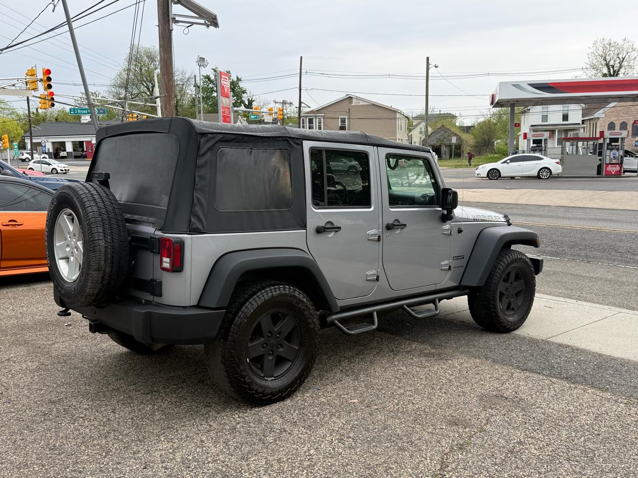 Jeep Wrangler Unlimited Sport 4WD 2015