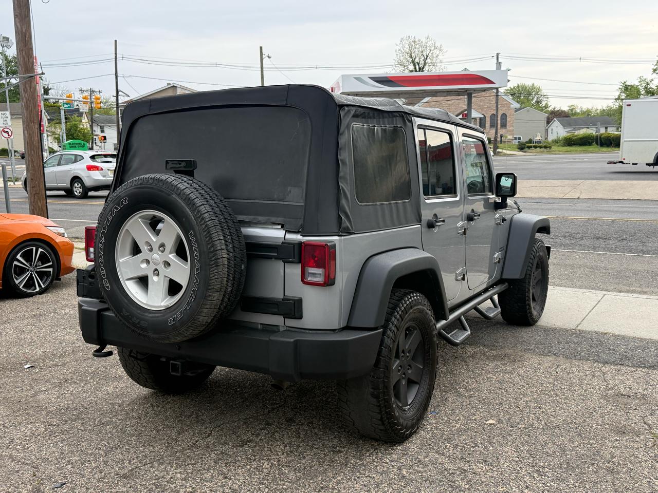 Jeep Wrangler Unlimited Sport 4WD 2015