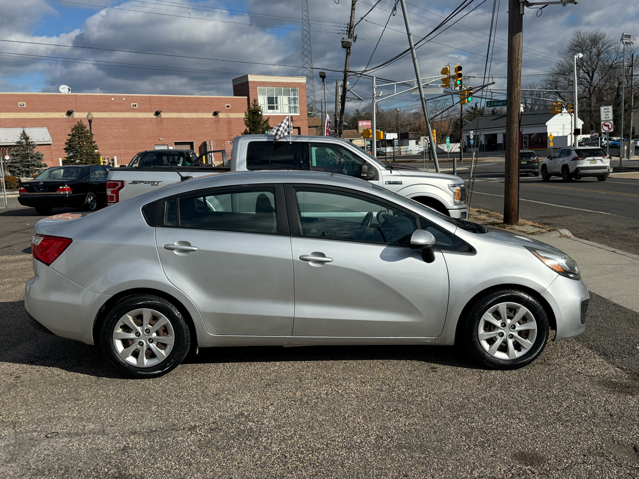 Kia Rio LX 2014
