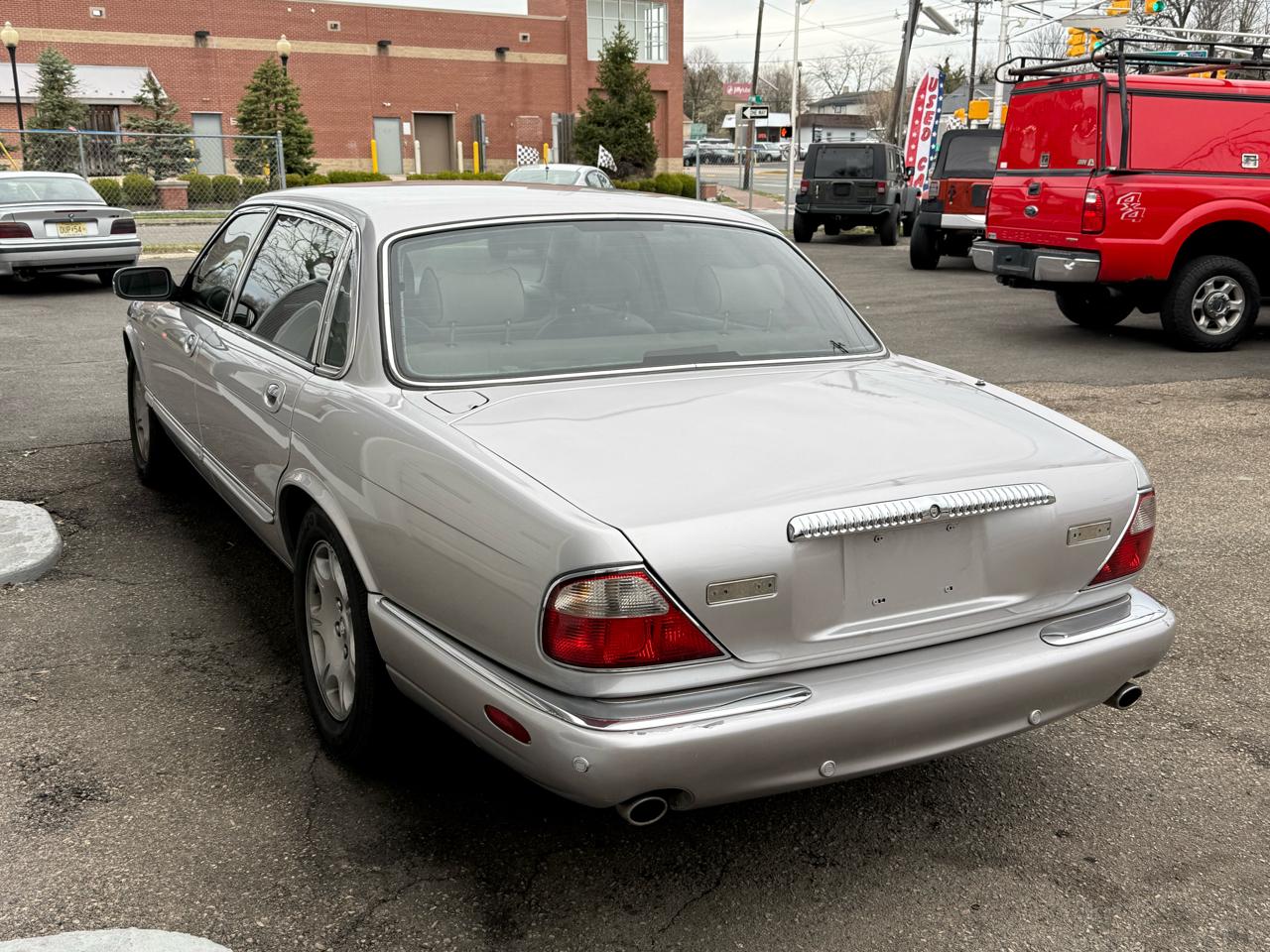 Jaguar XJ-Series Vanden Plas 2001