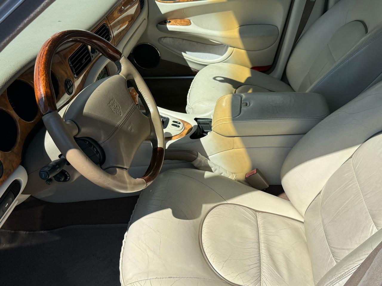 Jaguar XJ-Series Vanden Plas 2001