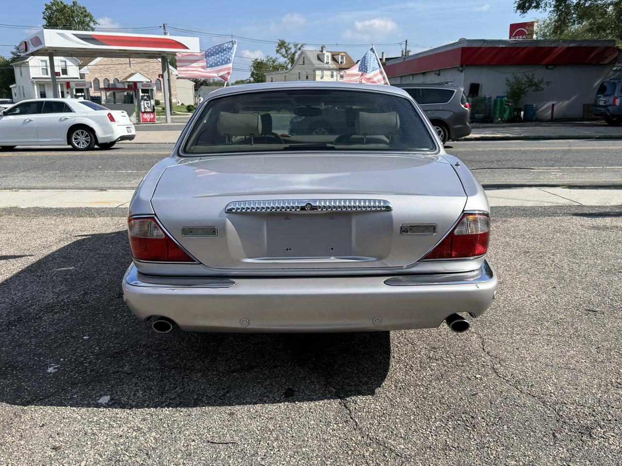 Jaguar XJ-Series Vanden Plas 2001