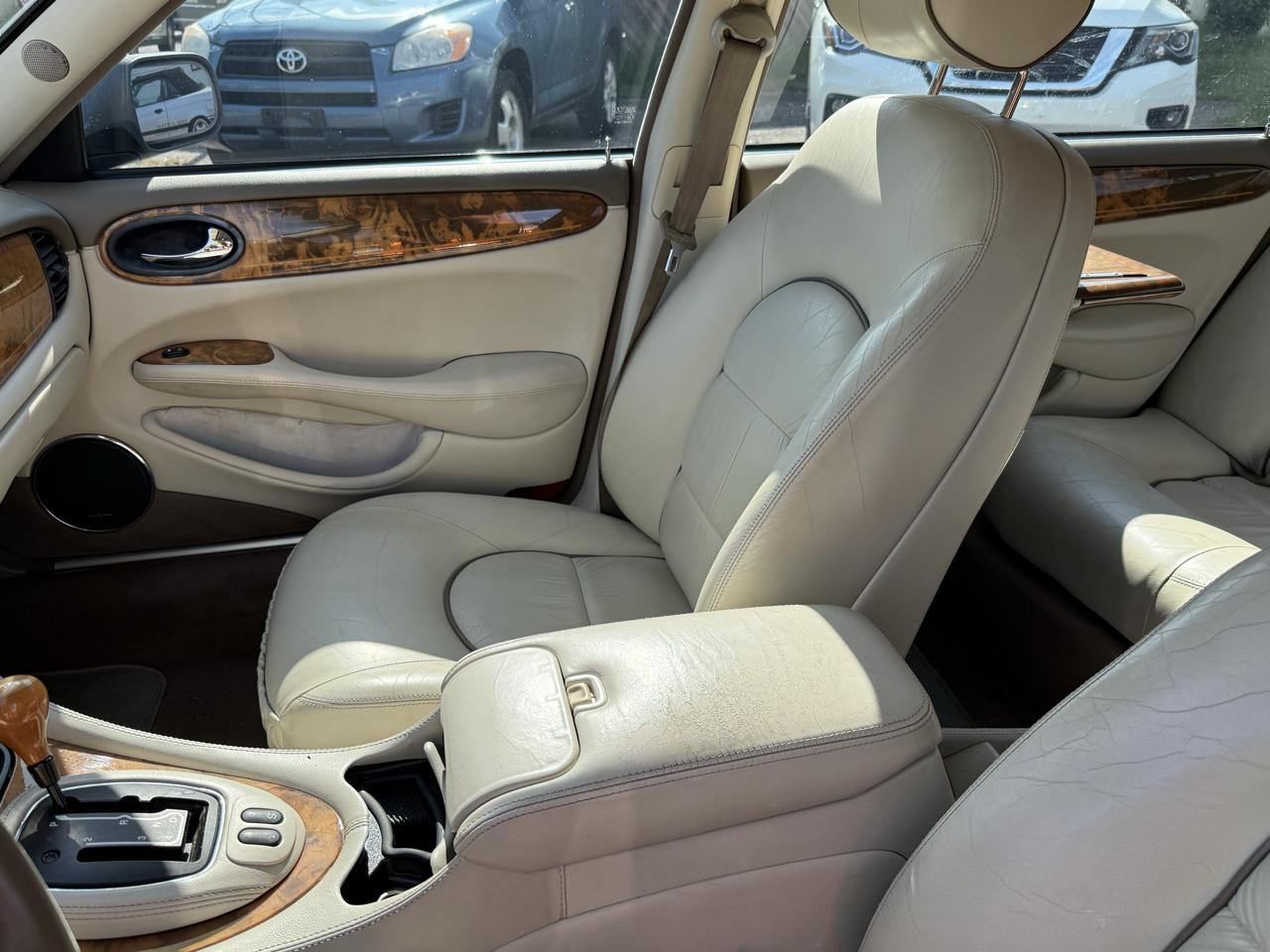 Jaguar XJ-Series Vanden Plas 2001