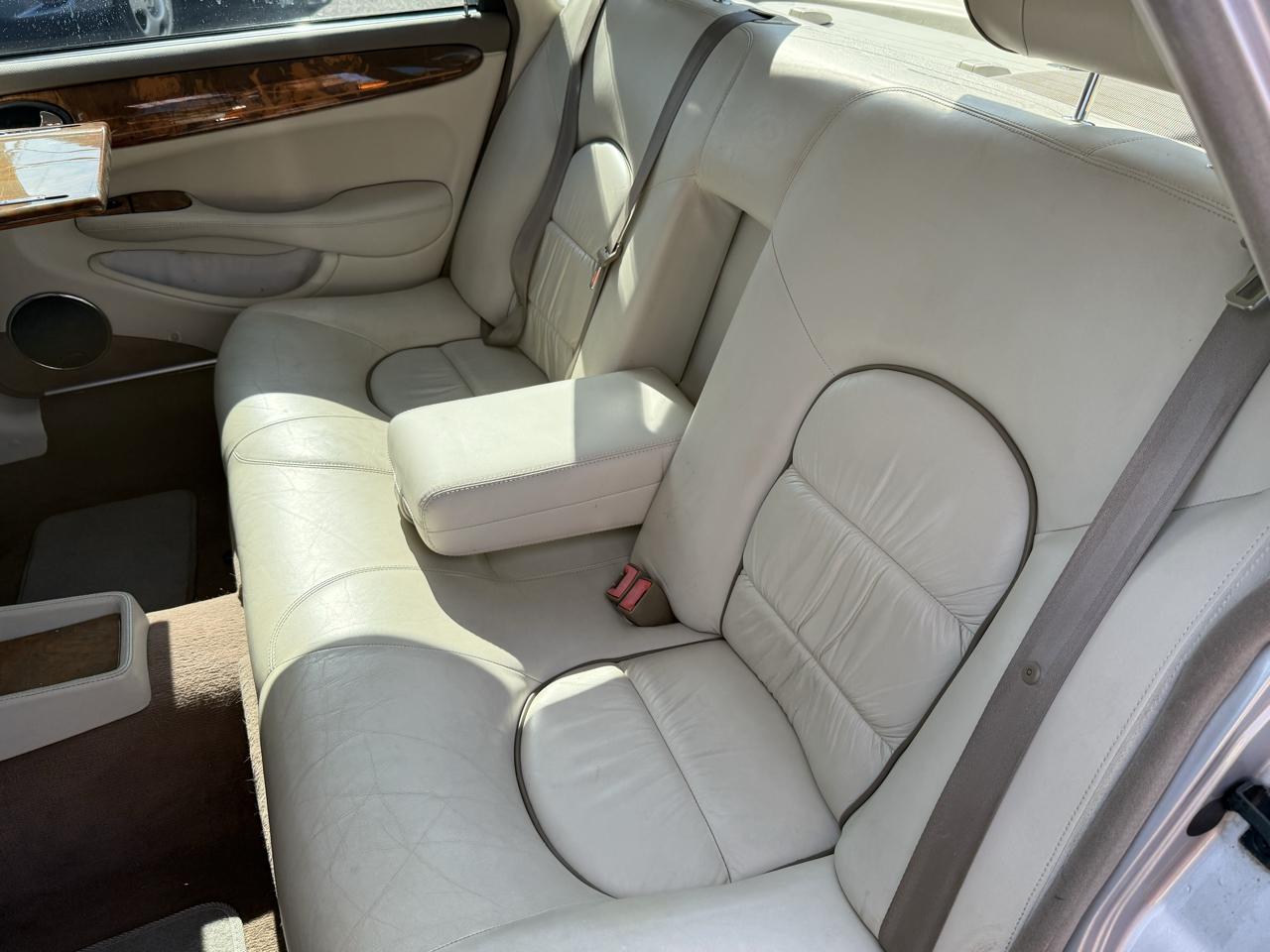Jaguar XJ-Series Vanden Plas 2001