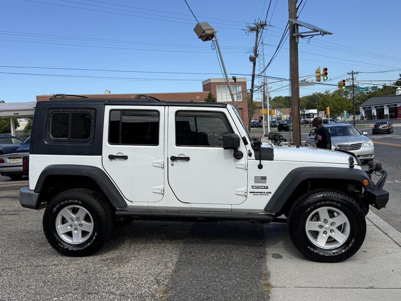 Jeep Wrangler Unlimited Sport 4WD 2017
