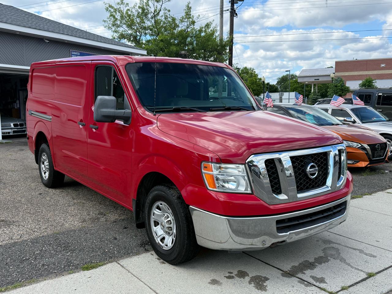 Nissan NV Cargo 2500 HD S V6 2013