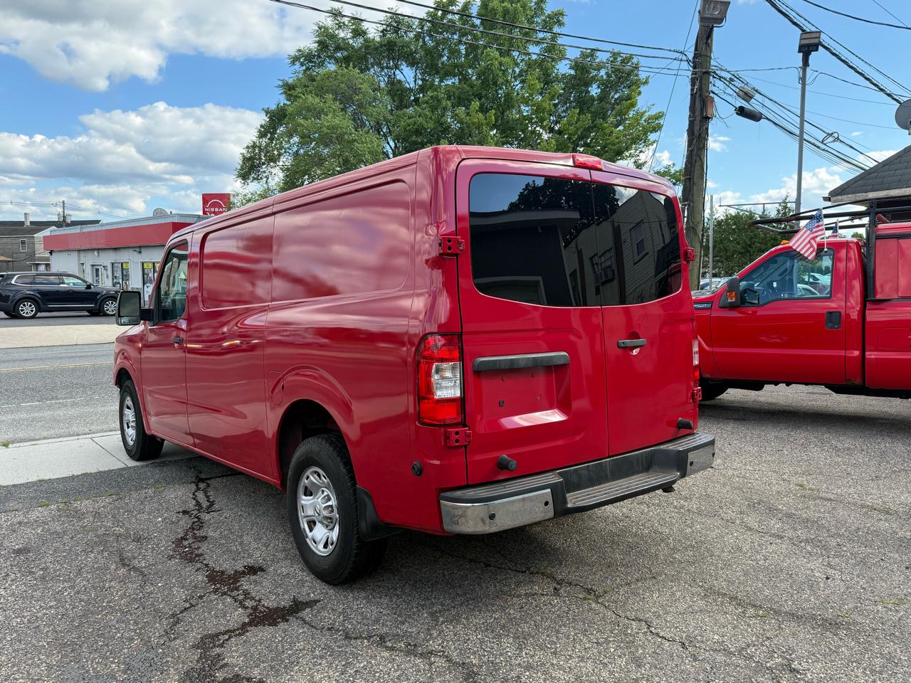 Nissan NV Cargo 2500 HD S V6 2013
