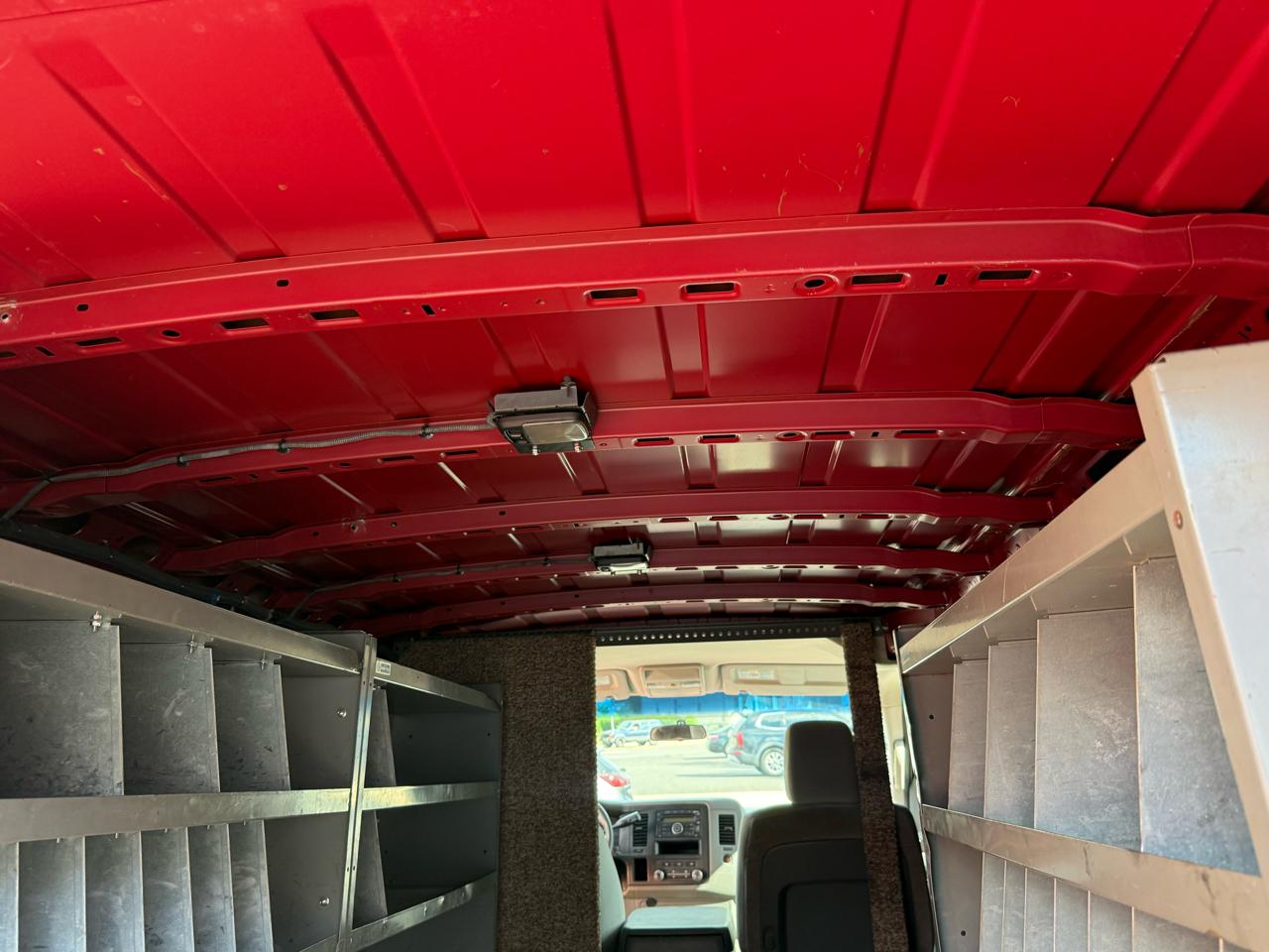 Nissan NV Cargo 2500 HD S V6 2013