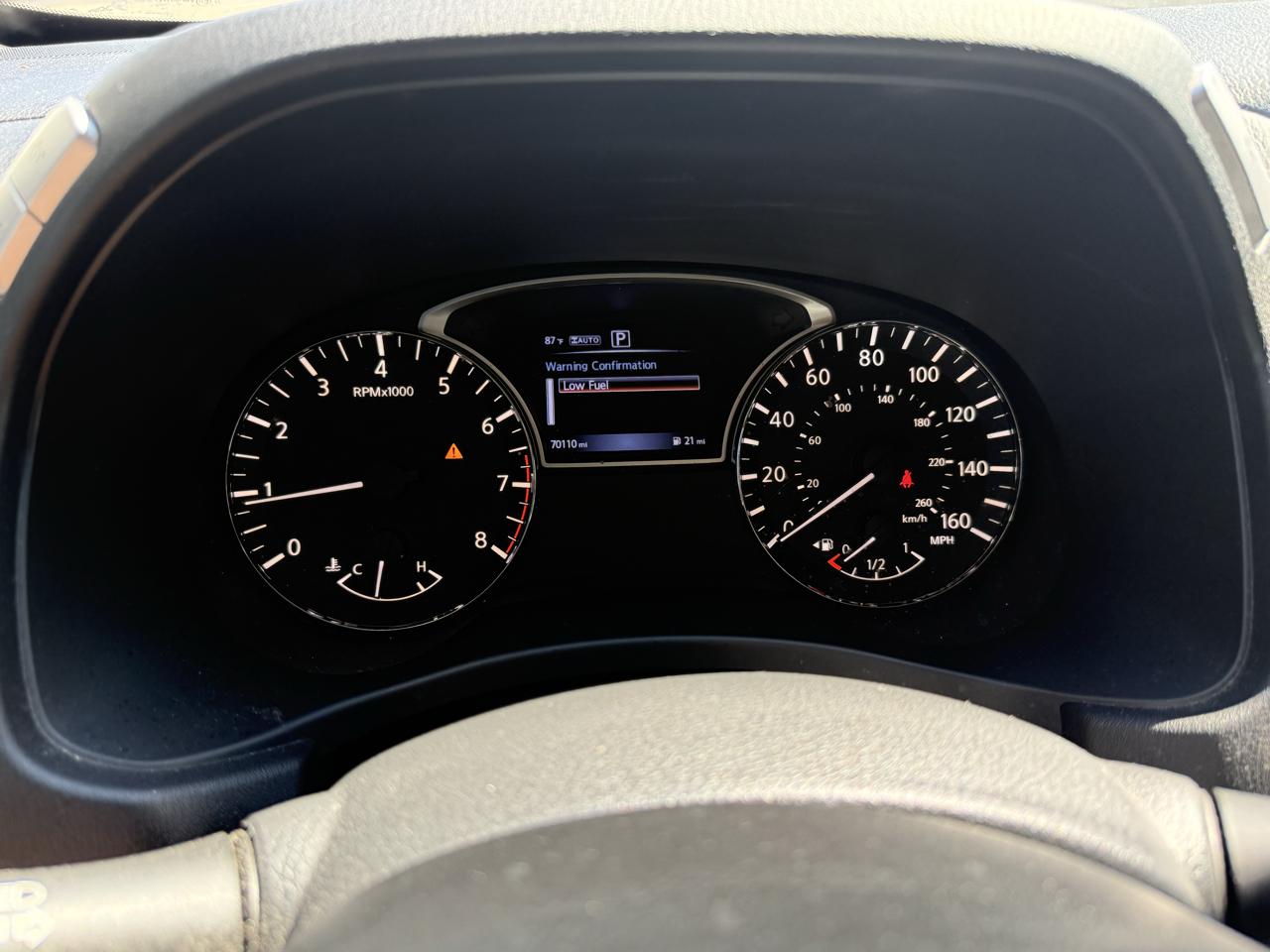 Nissan Pathfinder SV 2017