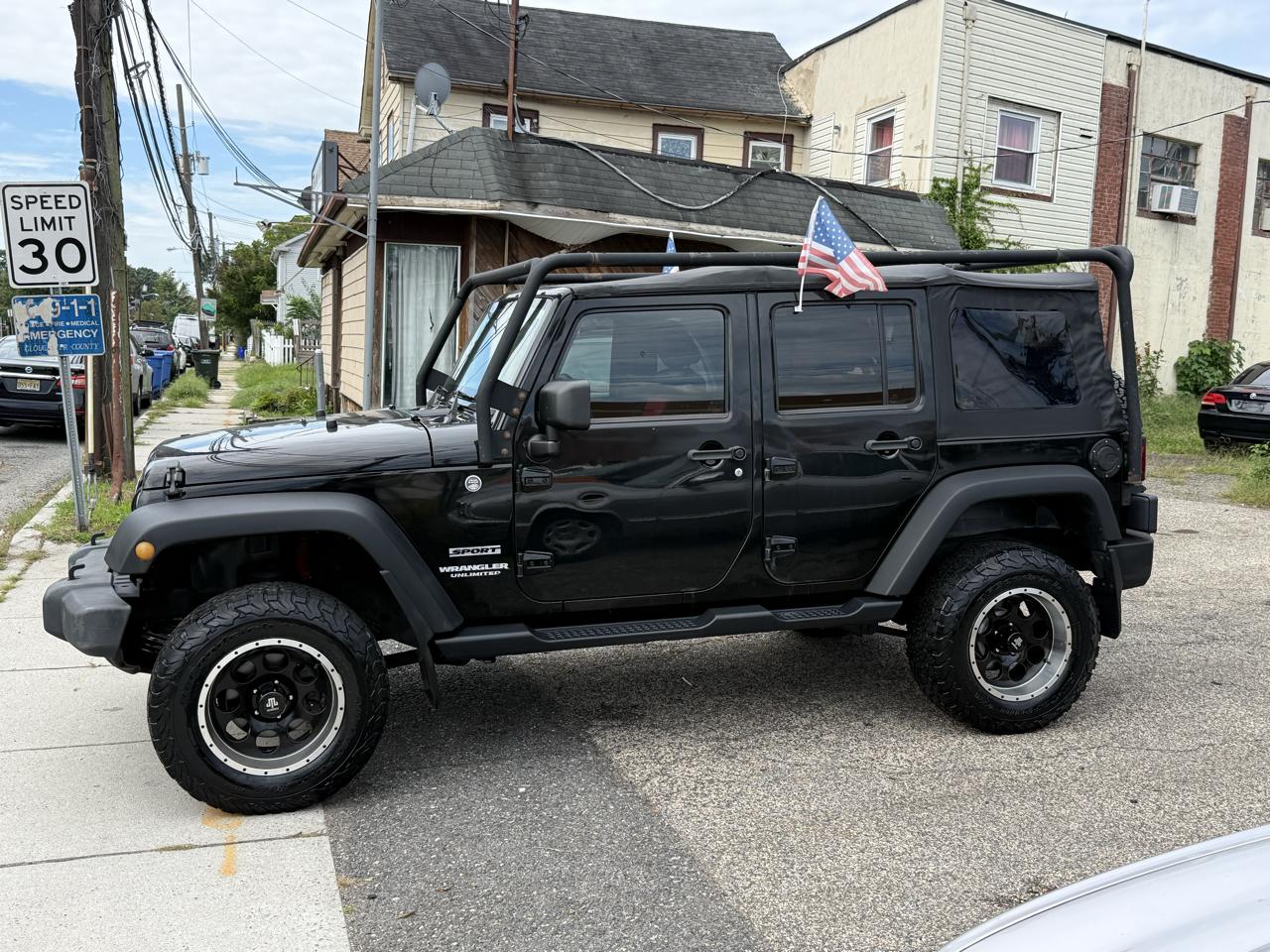Jeep Wrangler Unlimited Sport 4WD 2012