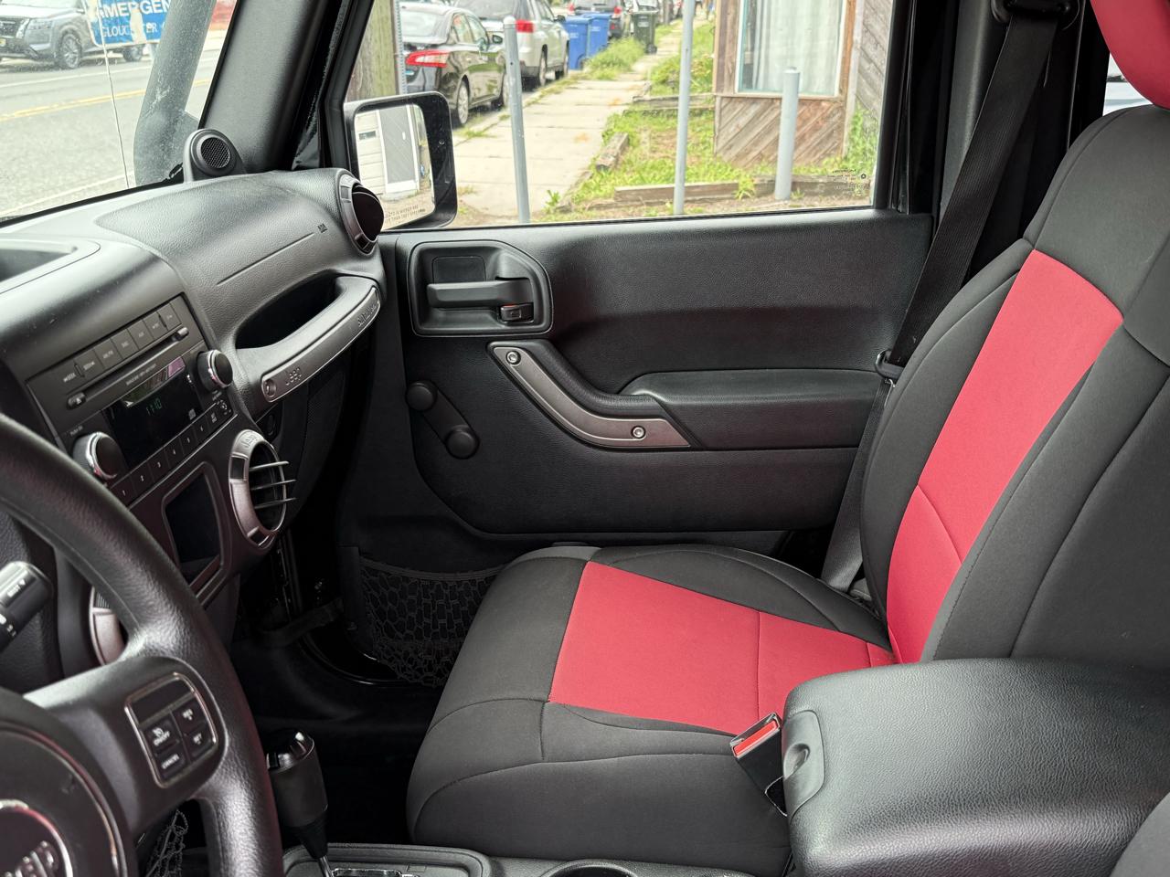Jeep Wrangler Unlimited Sport 4WD 2012