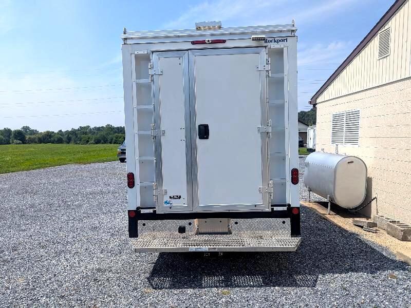 Ford Econoline E-350 Super Duty 2025 Ford Econoline E-350 Super Duty 2025