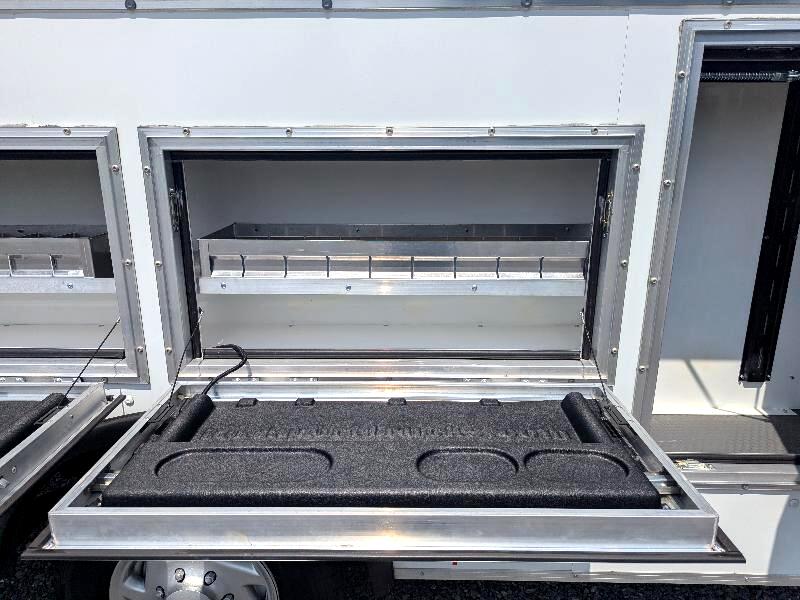 Ford Econoline E-350 Super Duty 2025 Ford Econoline E-350 Super Duty 2025