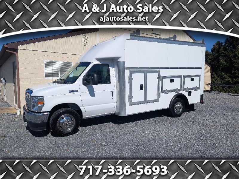 2025 Ford Econoline E-350 Super Duty