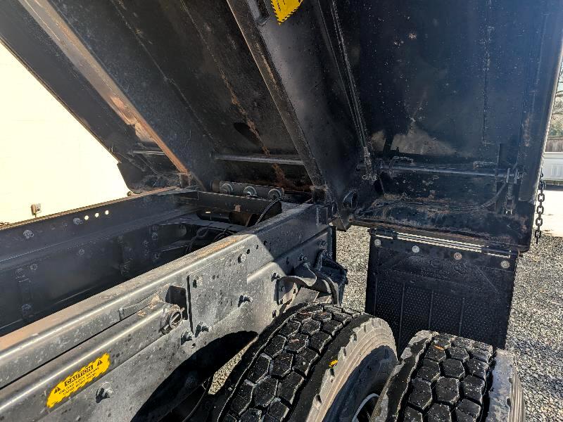 Freightliner M2 106 Medium Duty  2020