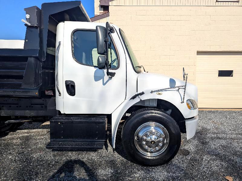 Freightliner M2 106 Medium Duty  2020