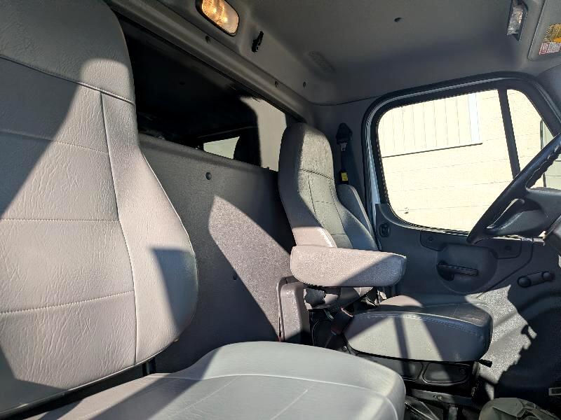 Freightliner M2 106 Medium Duty  2020